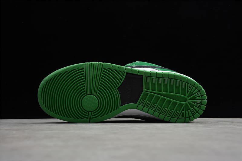 NK SB Dunk Low Pro Classic Green - MOLINS COMPANY