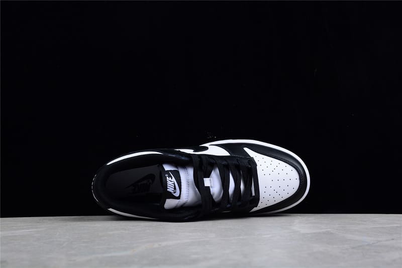 NK Dunk SB Low Retro White Black - MOLINS COMPANY