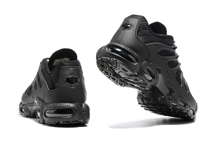 TÊNIS NK AIR MAX TERRASCAPE PLUS TRIPLE BLACK