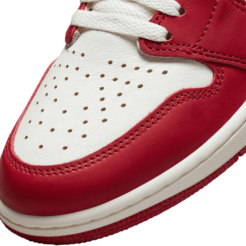 Air Jordan 1 High Chicago Lost and Found - MOLINS COMPANY