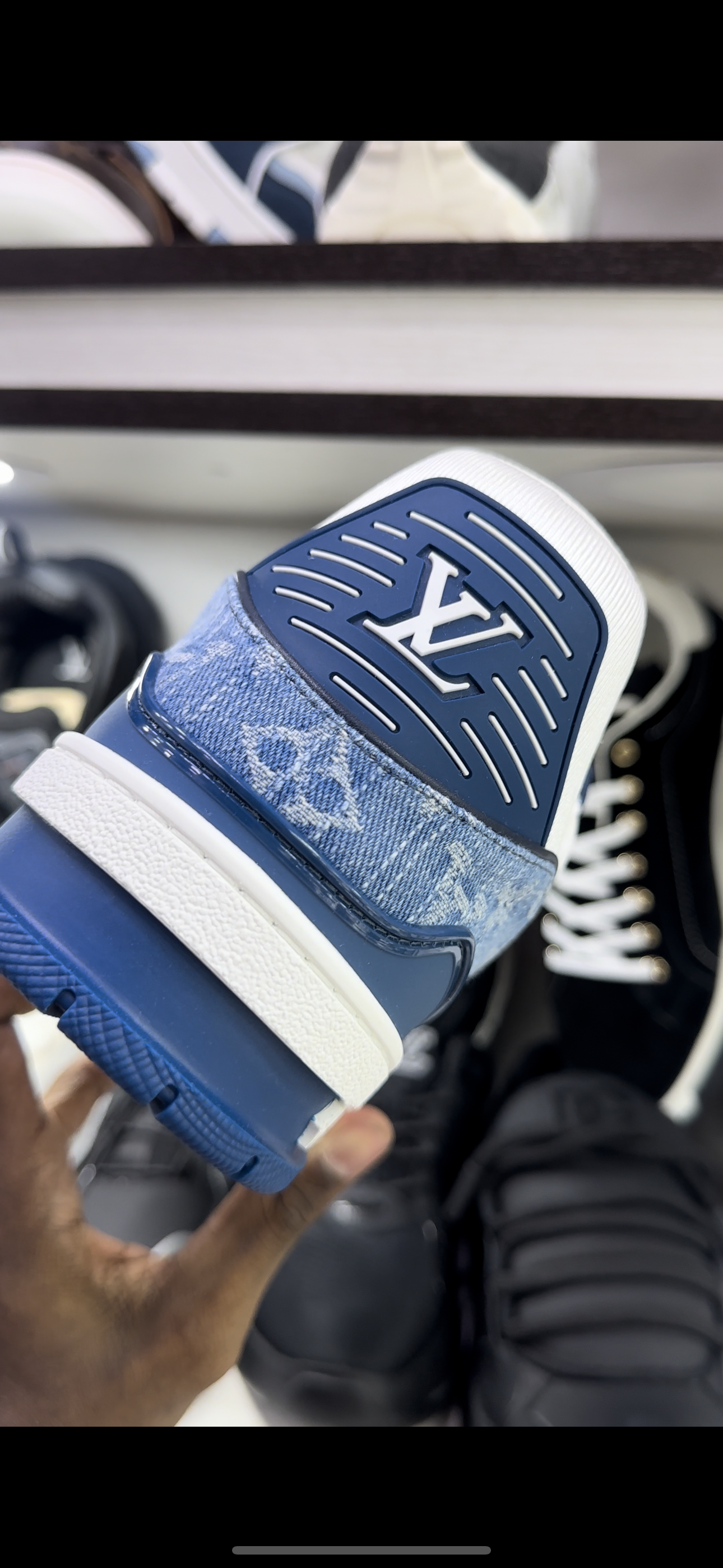 LV - Jeans trainner - MOLINS COMPANY