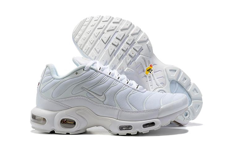 TÊNIS NIKE AIR MAX PLUS TN TRIPLE WHITE