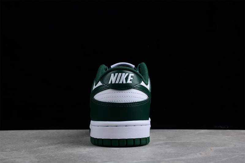 NK Dunk Low Michigan State - MOLINS COMPANY