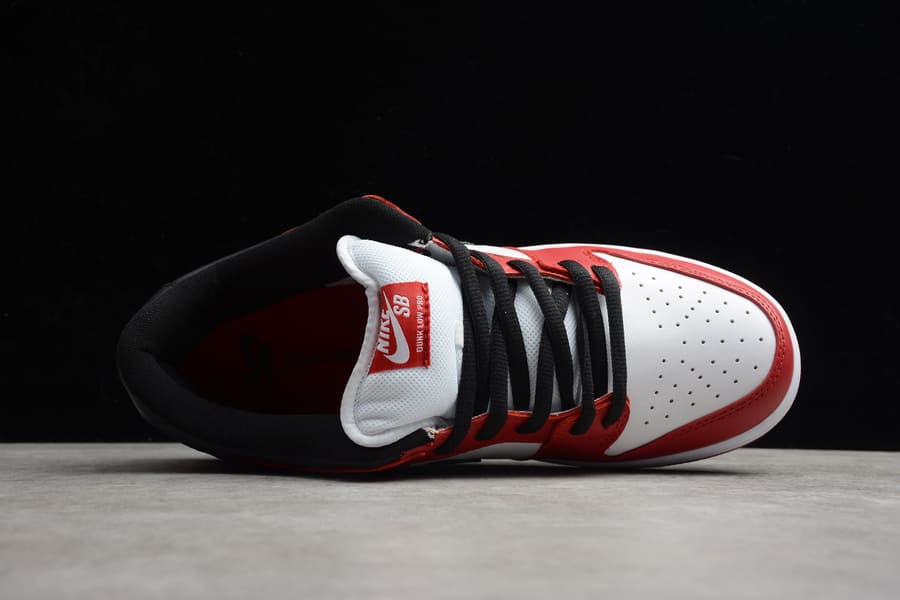 NK SB Dunk Low Chicago - MOLINS COMPANY