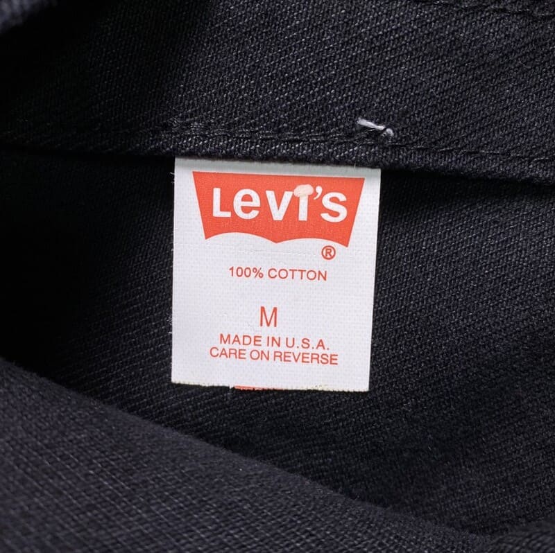 Jaqueta DN T x Levi's Black
