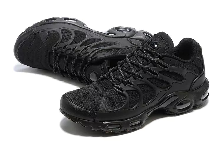 TÊNIS NK AIR MAX TERRASCAPE PLUS TRIPLE BLACK