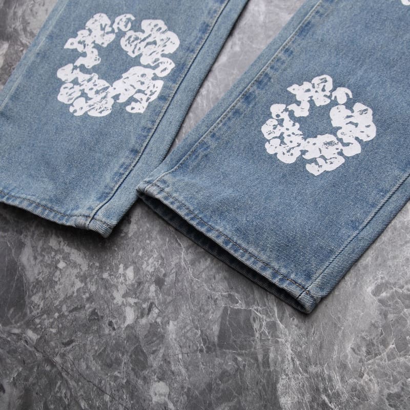 Calça DN T x Levi's Cotton Wreath Jean Ligh Wash