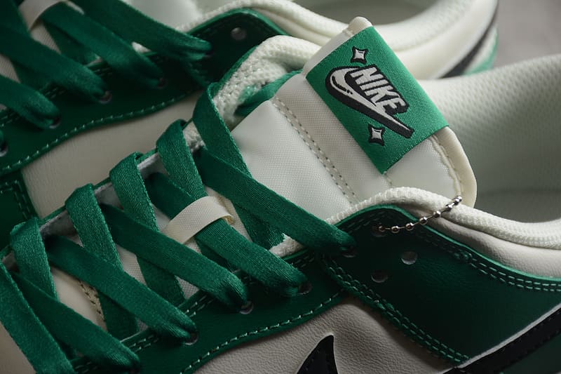NK Dunk Low SE Lottery - MOLINS COMPANY