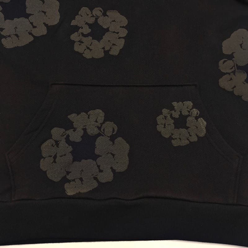 Moletom DN T Cotton Wreath Black Monochrome