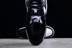 NK Dunk SB Low Retro White Black - MOLINS COMPANY