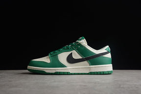 NK Dunk Low SE Lottery - MOLINS COMPANY